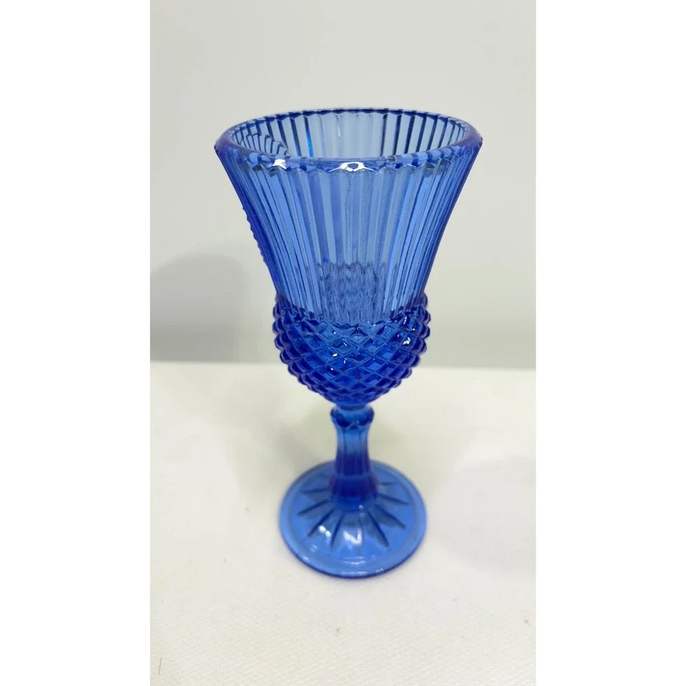 Vintage Glass Cape Cod Cobalt Blue Cameo Portrait Goblet 7.5